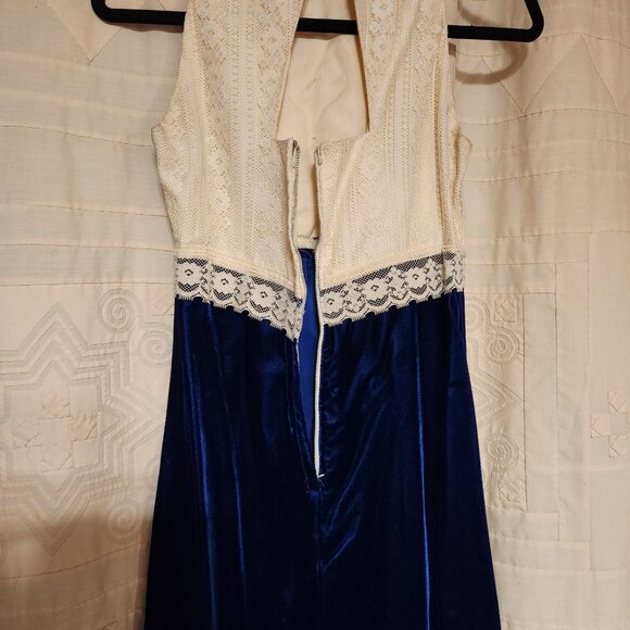 🕯️ Vtg 60s Blue Velvet Lace 2pc Gown & Jacket Set 10 🕯️ - Picture 10 of 11